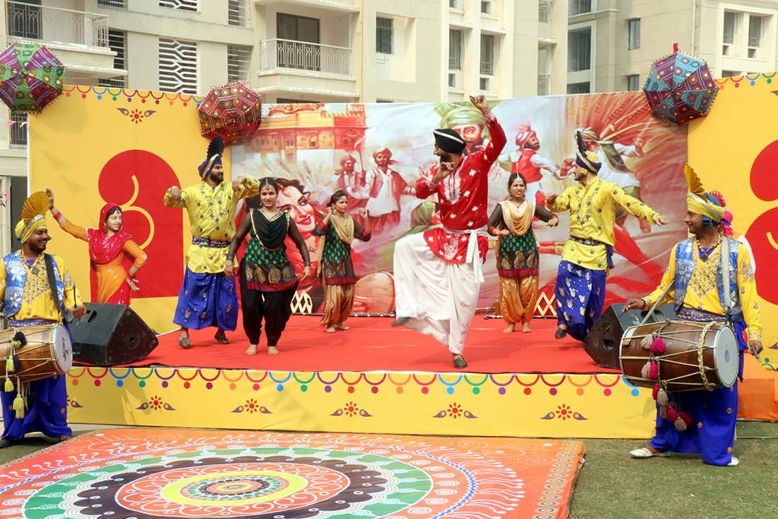 Artist Performing at Ashiana Town, Bhiwadi 