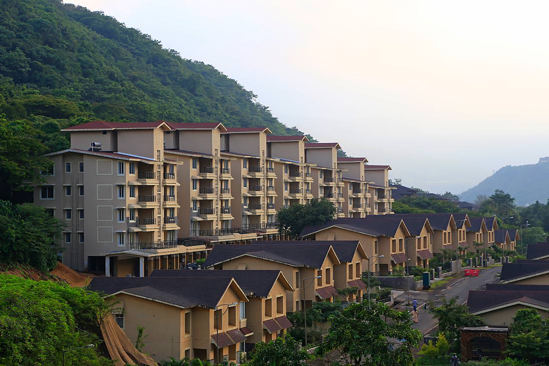 Villas & Apartments, Lavasa